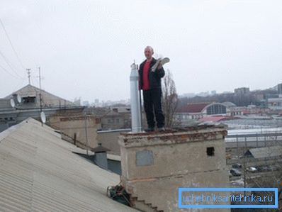 La riparazione della ventilazione deve essere eseguita solo da specialisti. La riparazione della ventilazione deve essere eseguita solo da specialisti.
