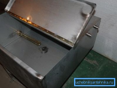 Doccia in acciaio inox da 250 litri Doccia in acciaio inox da 250 litri