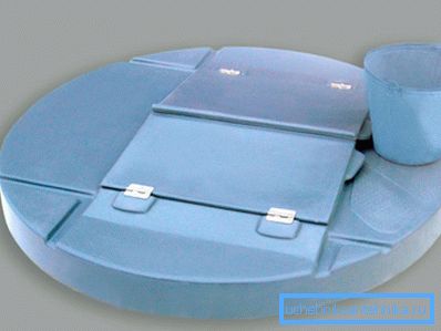 Una combinazione di questi materiali, come la plastica-metallo, è anche ampiamente usata. Una combinazione di questi materiali, come la plastica-metallo, è anche ampiamente usata.