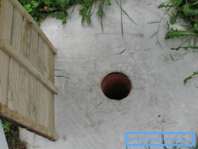 Foro di scarico nel soffitto Foro di scarico nel soffitto
