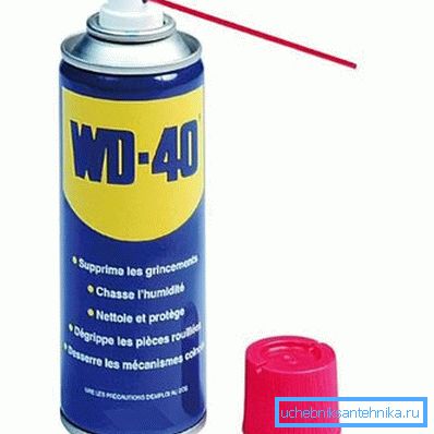 Grasso WD-40. Chiedi nei negozi di auto. Grasso WD-40. Chiedi nei negozi di auto.