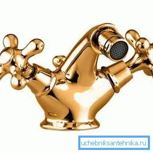 Rubinetto per bidet in bronzo adatto per interni progettati in stile classico Rubinetto per bidet in bronzo adatto per interni progettati in stile classico