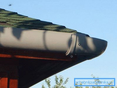 2801 Tubo di scarico della fogna montato