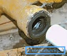 La combinazione di elementi, i cui bordi sono rivestiti in silicone La combinazione di elementi, i cui bordi sono rivestiti in silicone