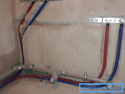 Moderno pettine di plastica Moderno pettine di plastica