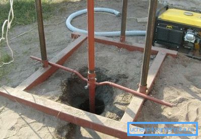 Dispositivo speciale per la perforazione manuale fino a una profondità di 15 metri Dispositivo speciale per la perforazione manuale fino a una profondità di 15 metri