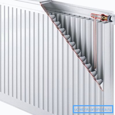 L'acciaio si presta bene alla saldatura, il che rende le batterie di esso mantenibili. L'acciaio si presta bene alla saldatura, il che rende le batterie di esso mantenibili.