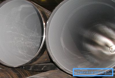 Tubi d'acciaio con rivestimento polimerico Tubi d'acciaio con rivestimento polimerico