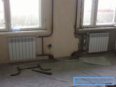 Riser e fodera. Ogni radiatore è dotato di un ponticello tra il rivestimento, consentendo al riser di funzionare in qualsiasi posizione dell'acceleratore nell'alimentazione. Riser e fodera. Ogni radiatore è dotato di un ponticello tra il rivestimento, consentendo al riser di funzionare in qualsiasi posizione dell'acceleratore nell'alimentazione.
