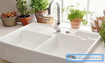Sembra un design di ceramica. Sembra un design di ceramica.