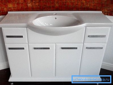 Assomiglia ai prodotti del tipo da pavimento.