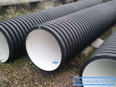 Ecco come sono i tubi di plastica. Ecco come sono i tubi di plastica.