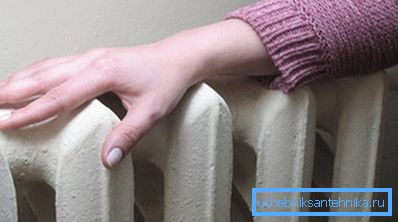 La temperatura delle batterie è interconnessa con il tempo esterno. La temperatura delle batterie è interconnessa con il tempo esterno.