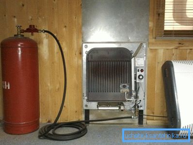 Carburante in bombole. Carburante in bombole.