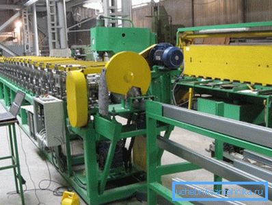 Tracciare la linea di produzione. Tracciare la linea di produzione.