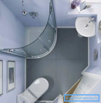 La posizione angolare dei dispositivi sanitari nel bagno combinato. La posizione angolare dei dispositivi sanitari nel bagno combinato.