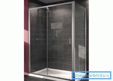 Opzione della cabina d'angolo. Opzione della cabina d'angolo.