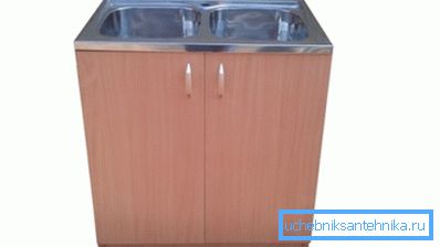 Lavello universale con mobiletto 80x60. Lavello universale con mobiletto 80x60.