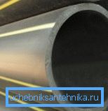 Il tubo rinforzato con una parete più spessa è in grado di sopportare più pressione. Il tubo rinforzato con una parete più spessa è in grado di sopportare più pressione.