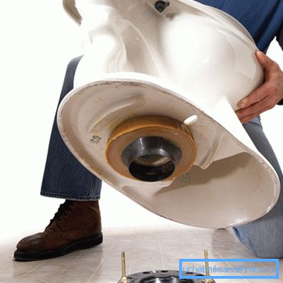 Qualsiasi master può installare un nuovo bagno. Qualsiasi master può installare un nuovo bagno.