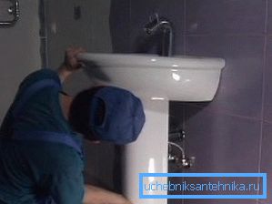 Installare un lavabo con le proprie mani come Installare un lavabo con le proprie mani come