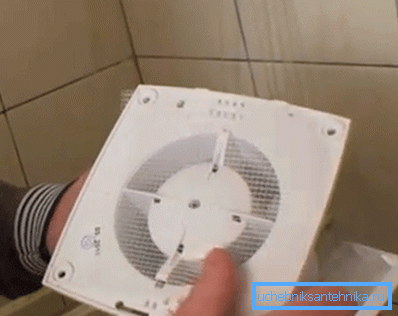 Installazione del ventilatore Installazione del ventilatore