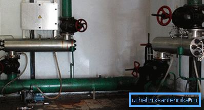 Impianti per il trattamento dell'acqua con luce ultravioletta. Impianti per il trattamento dell'acqua con luce ultravioletta.