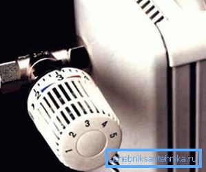 Rubinetto montato sul radiatore per il controllo del riscaldamento Rubinetto montato sul radiatore per il controllo del riscaldamento
