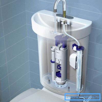 Il serbatoio del serbatoio del lavabo del dispositivo-lavabo. Il serbatoio del serbatoio del lavabo del dispositivo-lavabo.
