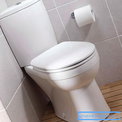 806 Nei bagni piccoli spesso montano tali modelli