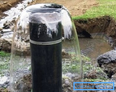 Nel pozzo, forato in primavera, autunno, l'acqua potrebbe non esserlo
