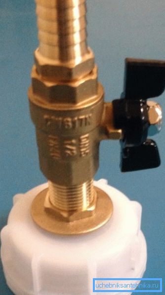 Valvola a farfalla europea a farfalla con presa a spina di pesce per attacco tubo da 18 mm Valvola a farfalla europea a farfalla con presa a spina di pesce per attacco tubo da 18 mm