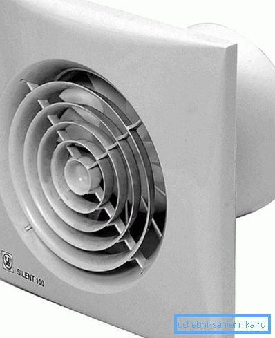 Ventola a bassa potenza per l'installazione nella presa d'aria Ventola a bassa potenza per l'installazione nella presa d'aria