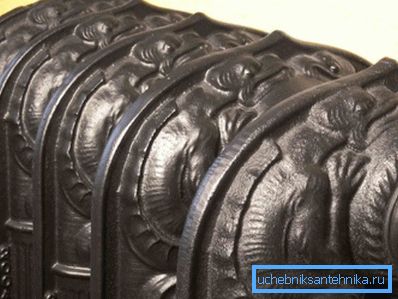 L'aspetto delle batterie di ghisa di design soddisferà anche i clienti più esigenti. L'aspetto delle batterie di ghisa di design soddisferà anche i clienti più esigenti.