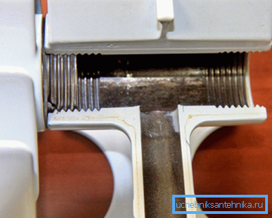 L'interno della batteria bimetallica.