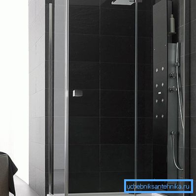 L'altezza non supera i 7 cm L'altezza non supera i 7 cm