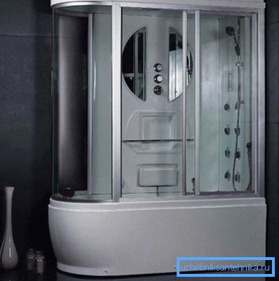 Doccia in plastica chiusa 130x70 Doccia in plastica chiusa 130x70