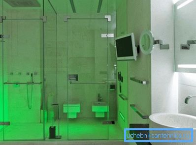 La luce verde nella doccia ti permetterà di rilassarti completamente e ottenere il massimo piacere dall'assunzione di trattamenti idrici. La luce verde nella doccia ti permetterà di rilassarti completamente e ottenere il massimo piacere dall'assunzione di trattamenti idrici.