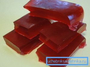 Le compresse di gelatina sono pronte per l'uso. Le compresse di gelatina sono pronte per l'uso.
